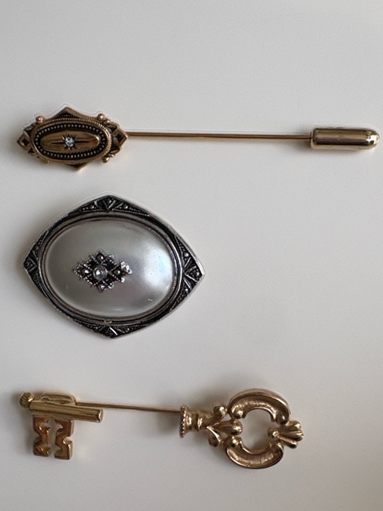 Avon Jewelry - Set of 3 Vintage Avon Brooches